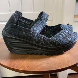 Rock spring Mary Jane Wedges